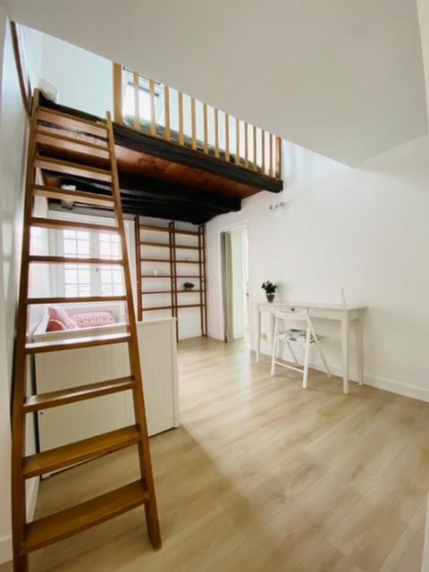 Paris Louvre Apartment Exterior foto