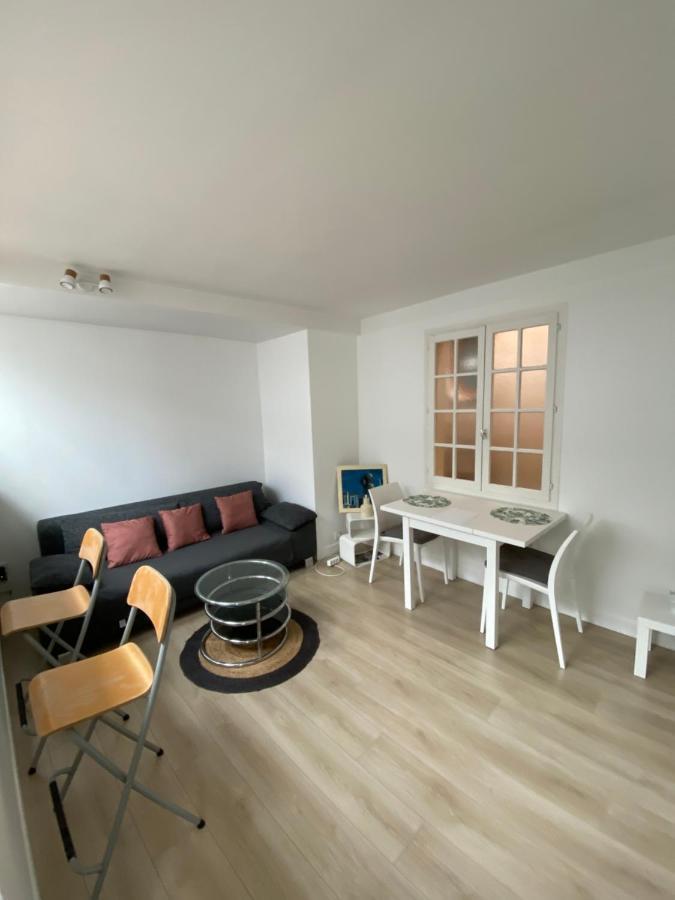 Paris Louvre Apartment Exterior foto