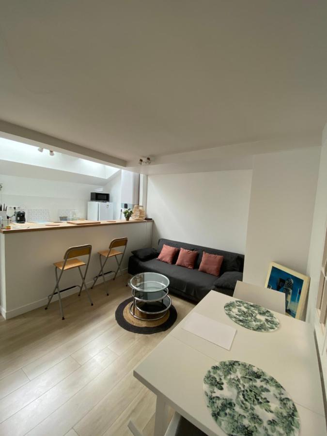 Paris Louvre Apartment Exterior foto